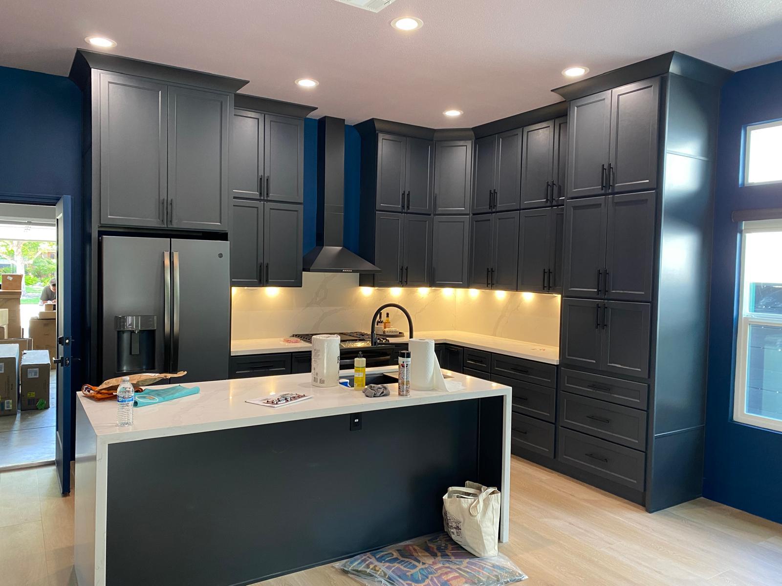 Kitchen remodeling photo Kitchen remodeling photo