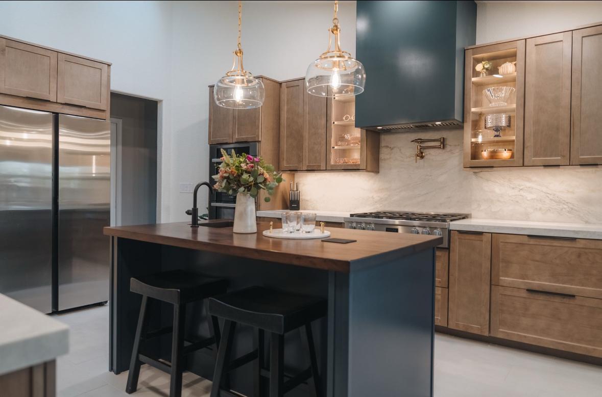 Kitchen remodeling photo Kitchen remodeling photo